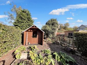 Photo 17- click for photo gallery